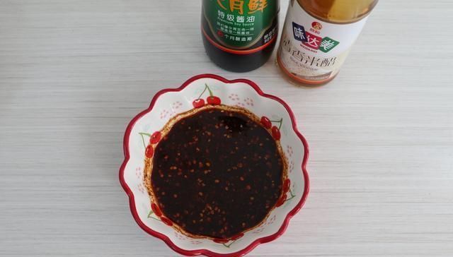 爽滑|晒晒我的午餐,爽滑可口,又酸又辣很入味,同事看到都想夹一筷子