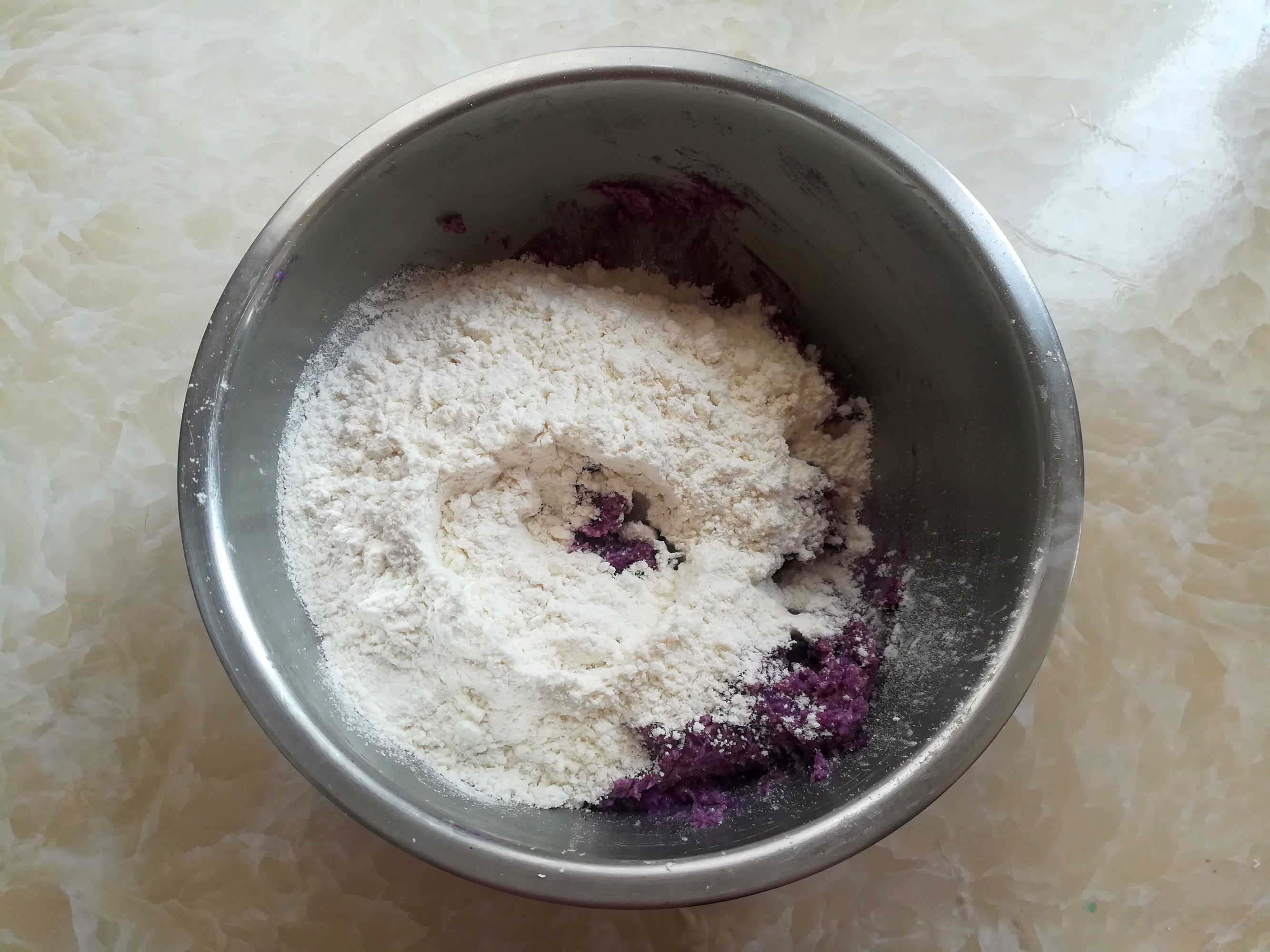 自从我学会紫薯这吃法，老公孩子都爱吃，做30个都不够吃