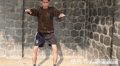 训练|小伙练腿每天做100个深蹲,并逐渐增加训练难度,1个月看腿部变化