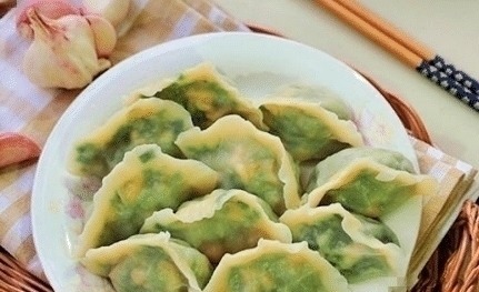 调韭菜馅儿,调料不懂别乱放,只需2种料,饺子鲜香入味,超好吃