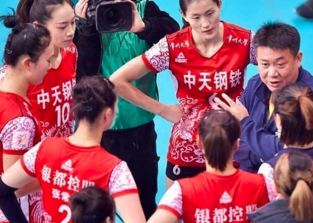 巴黎|中国女排“郎婷时代”将要结束,“蔡李时代”恐在巴黎大展宏图