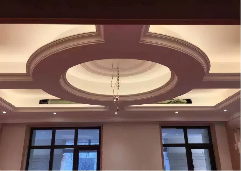 有钱人|头一次见装修这样做吊顶,既美观又省钱,如今有钱人都喜欢这样装