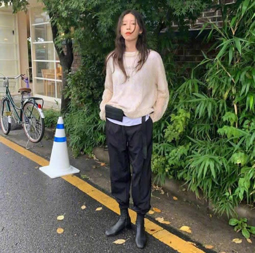 2021年初春必备的独特色彩穿搭