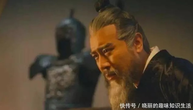 曹丕|曹丕看到两牛打架,让曹植作诗,却不能有牛字,比七步诗还经典!