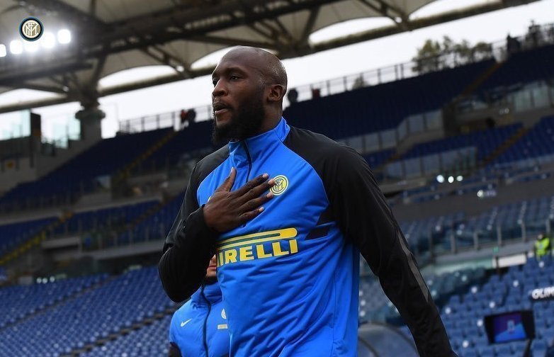 曼城|切爾西球迷請給盧卡庫一個賽季呼吸權(quán) 表現(xiàn)不好再黑也不遲