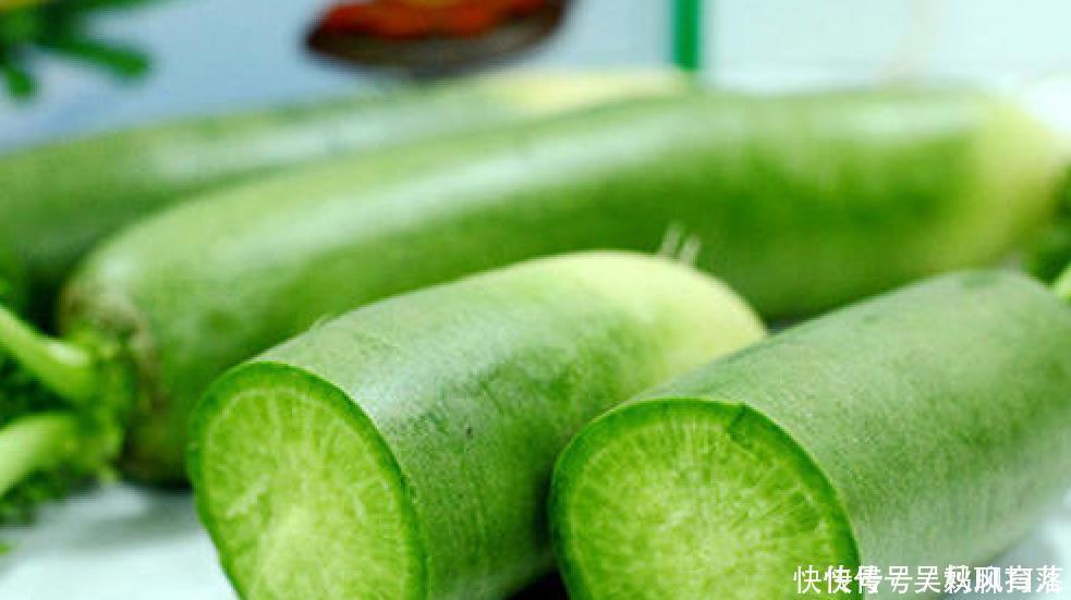 白萝卜|冬天吃萝卜对身体好,但提醒一点:萝卜不能与以下3类食物一起吃
