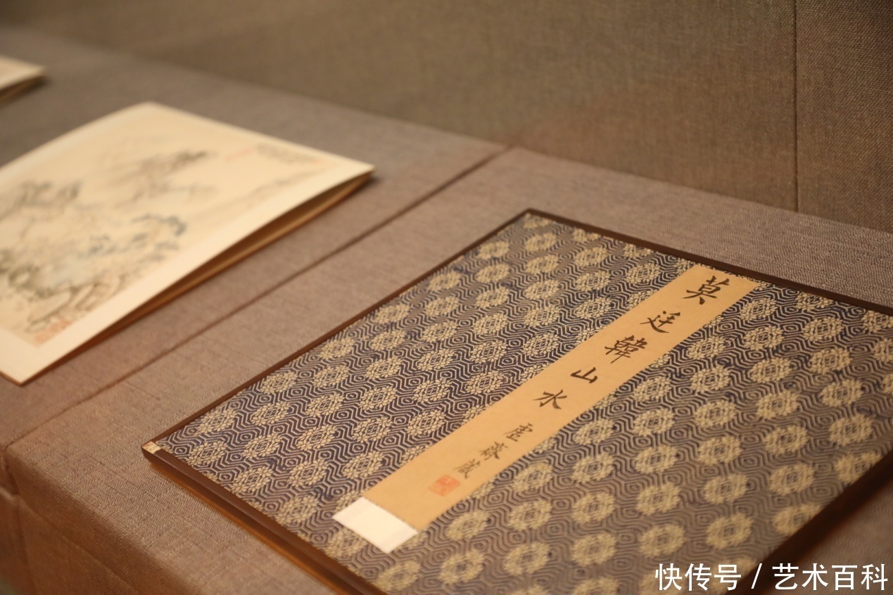  此次展览|“云间三友”重回故地！董其昌、陈继儒、莫是龙书画艺术特展来袭