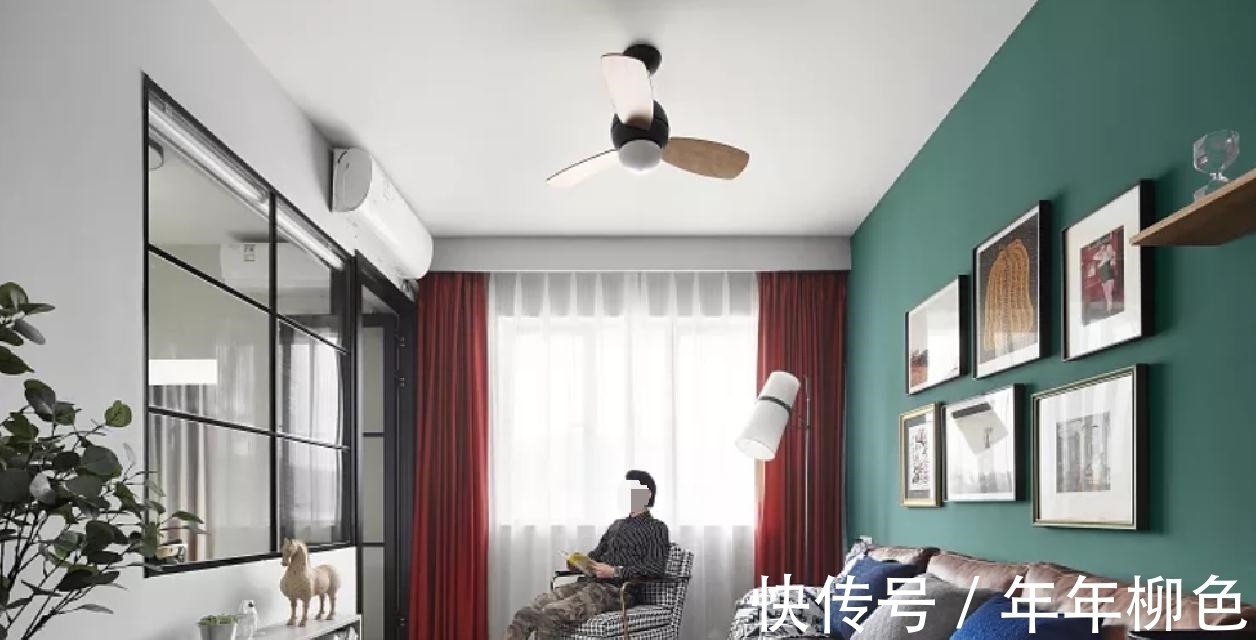 全屋|小户型别再瞎装！如今流行“不买”餐桌，隔墙改玻璃隔断，太实用