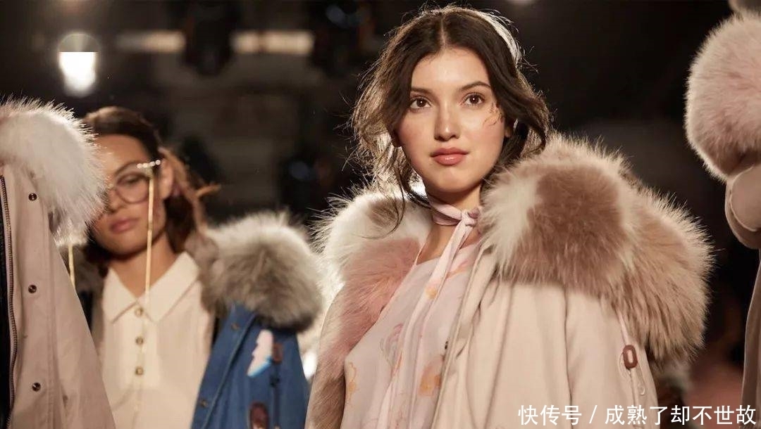 今冬最火外套,比大衣保暖,比羽绒服时髦!