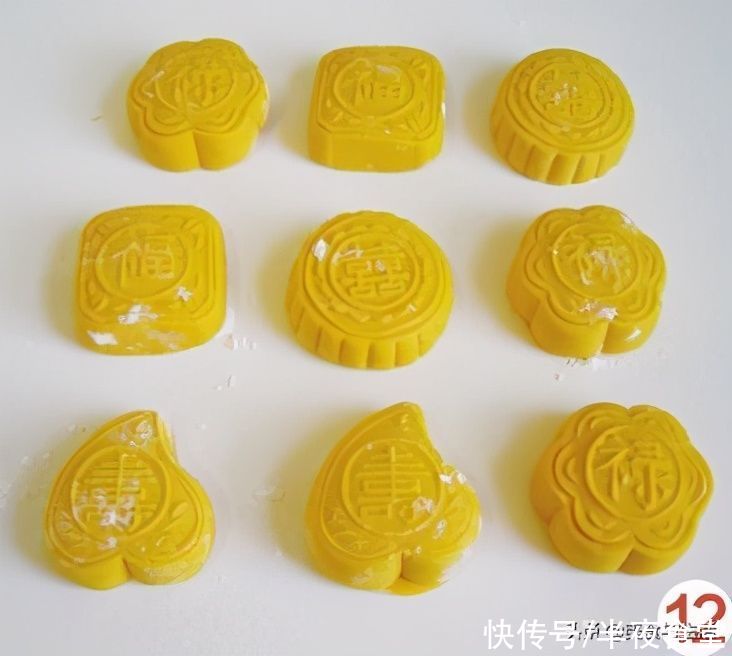 过年馒头不用蒸，平底锅煎着吃，金黄酥香暄软香甜，比面包还美味