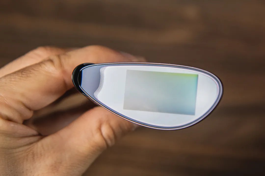 体验完OPPO的智能眼镜，我觉得手机厂商又有了卷的新方向