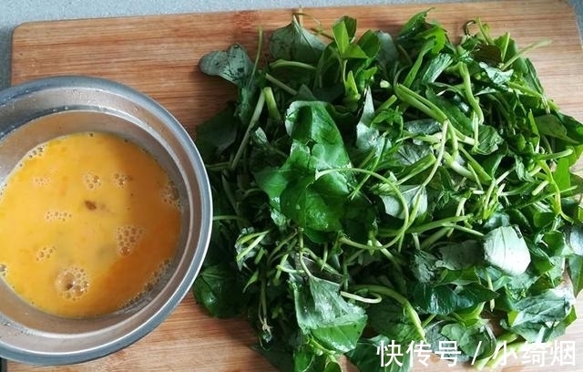 芥蓝|鸡蛋和此菜是绝配,比炒韭菜更香,比炒番茄更好吃,万万不可错过