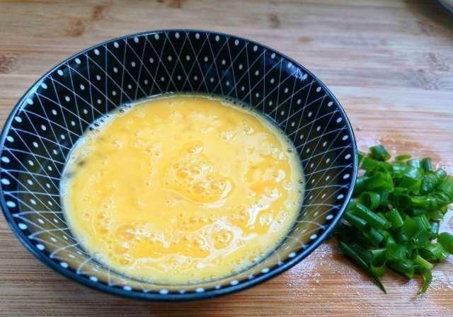 鸡蛋和它是天生一对,隔三差五煮汤喝,清爽不油腻,健脾还养胃