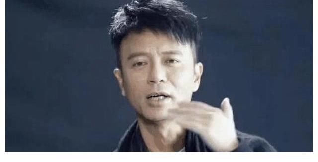 同样是《好声音》冠军，伍珂玥多久才能赶上张碧晨？李克勤说出答案