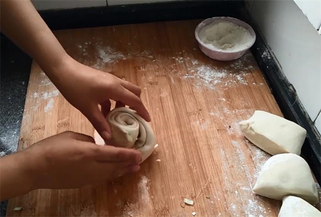 葱花饼|想吃葱花饼不用出去买，方法和技巧教会你，学会都可以摆摊了