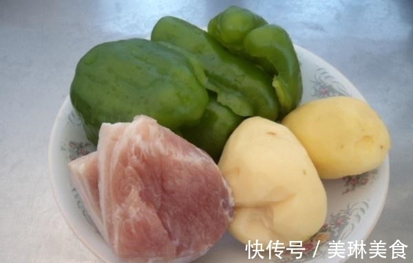 五花肉|它被称“天然泻药”，和土豆一起吃，隔天排便，常吃体重悄悄降