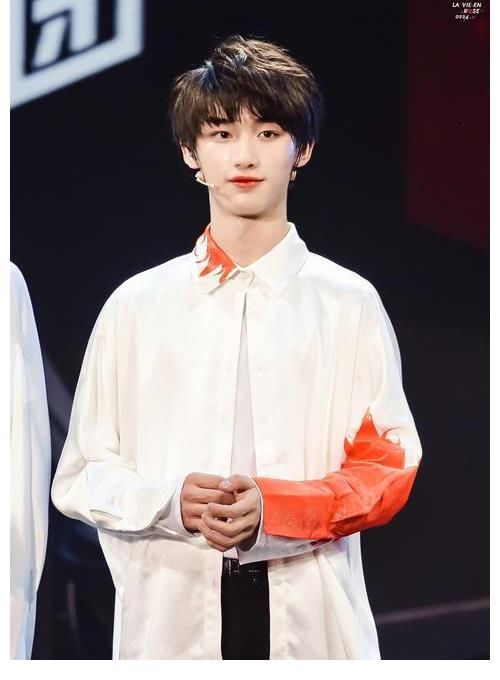 加入新成员？网曝王一博大张伟即将离开《天天向上》，汪涵不会动