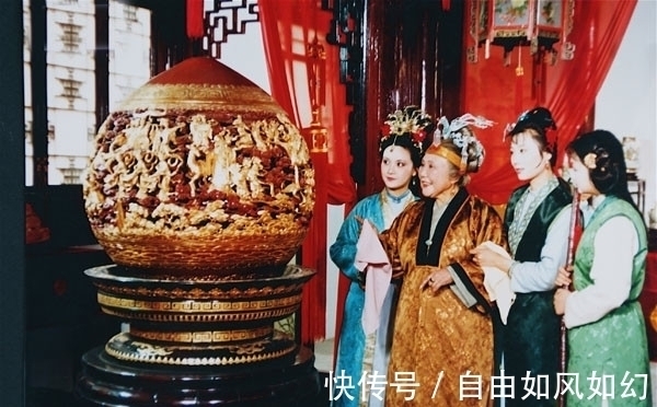 黛玉@探春管家:王夫人暗度陈仓,宝玉阴阳怪气,黛玉却展示了大城府