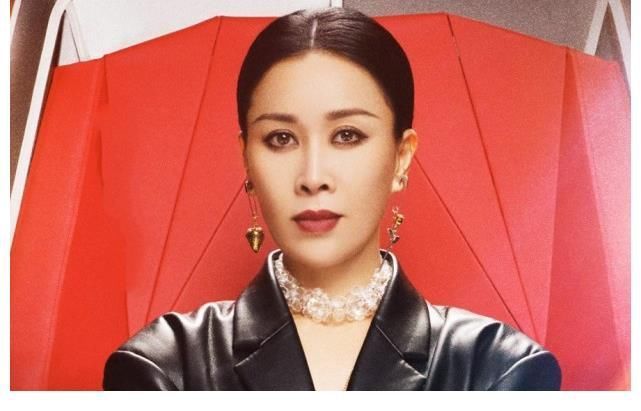 當(dāng)年淘汰周深,現(xiàn)在拉踩周深?那英再次被罵,真的不冤!