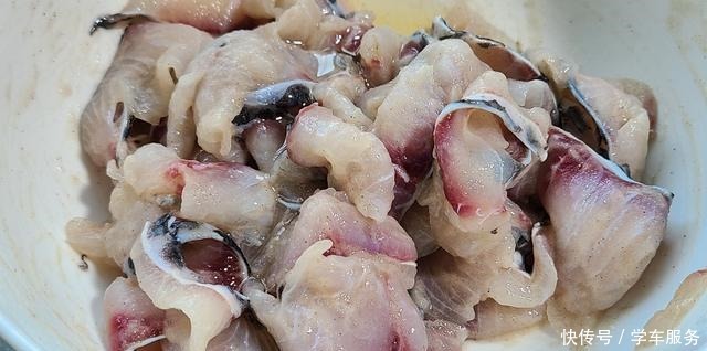 这一道萝卜炖鱼太香了,味道鲜美做法简单,好吃又便宜