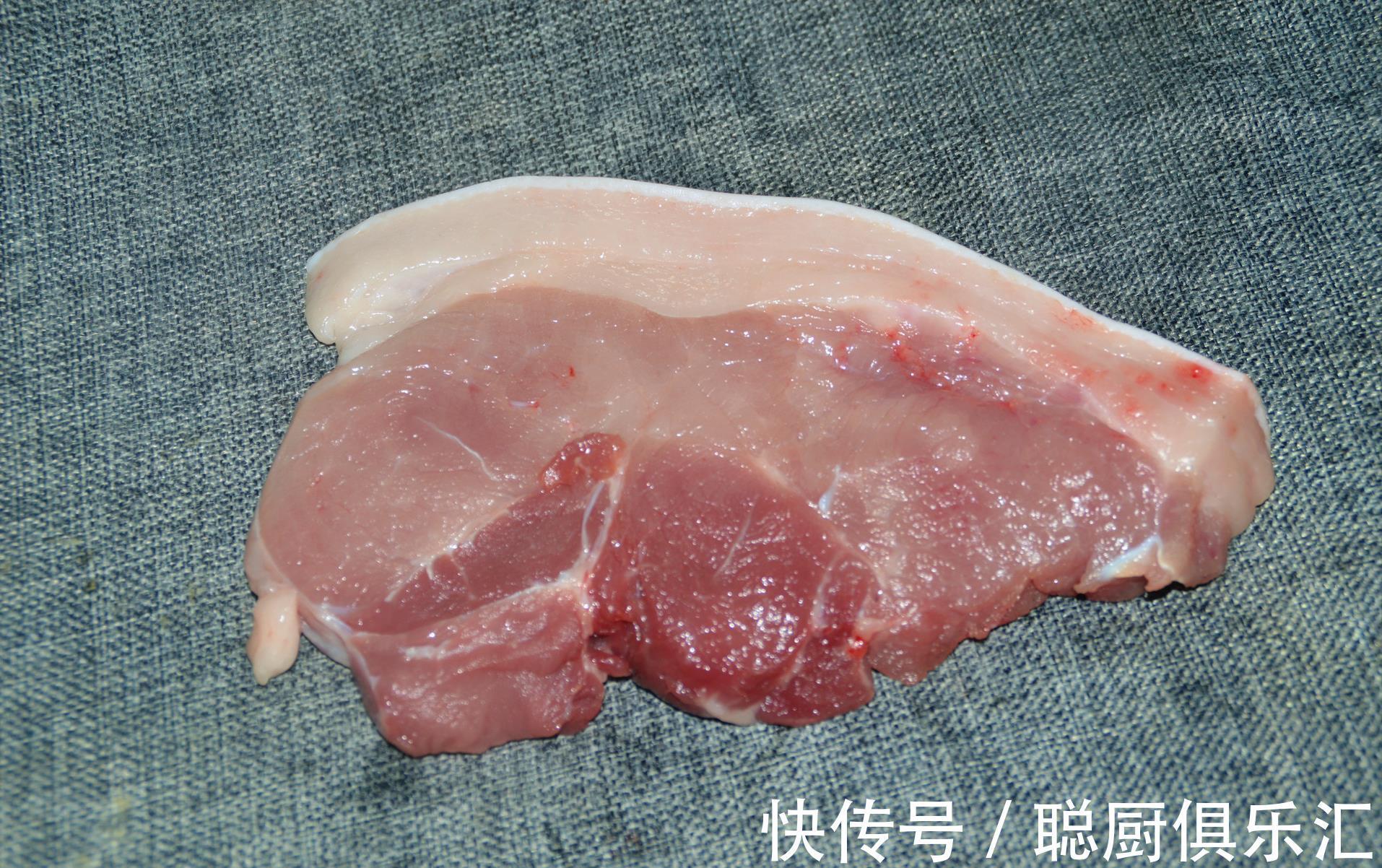 老板|解冻肉时,万不可马上用水泡,肉摊老板教你一招,冻肉快速解冻