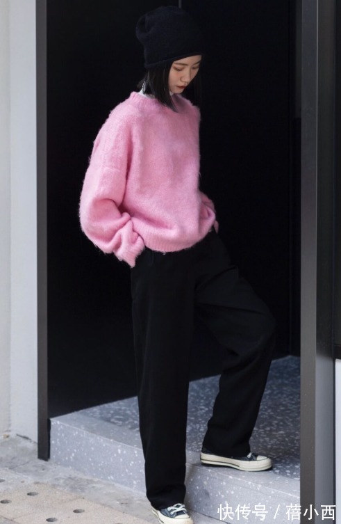 平底鞋|有品味的女人都在穿“烟筒裤”,配羽绒服、大衣超显瘦,都想照搬