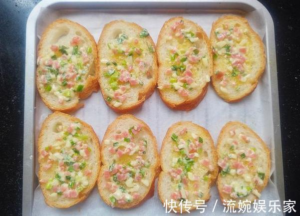 上班族的快捷早餐,简单“暴力”的蒜香芝士法棍,解馋抗饿两不误