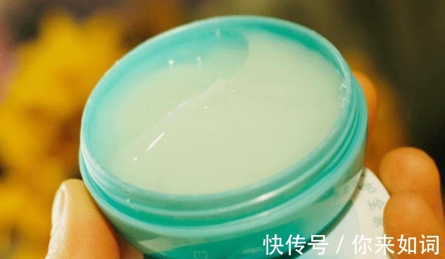 雪花膏 曾经销量远超国际大牌的4款国货护肤品，如今却因低价而无人问津！
