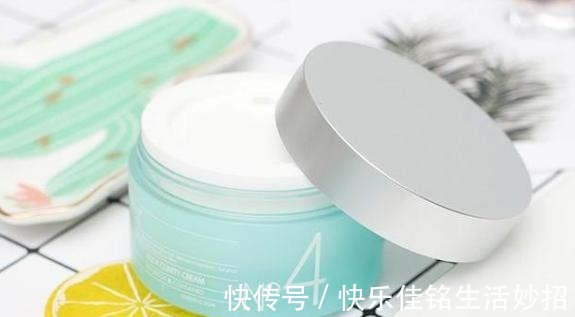 艾珂薇 水、乳、霜、精华的正确护肤顺序,涂错了不但“无效”还“伤肤”!