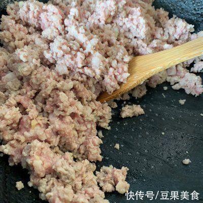 口味|炸酱面这样吃,换个口味换种心情