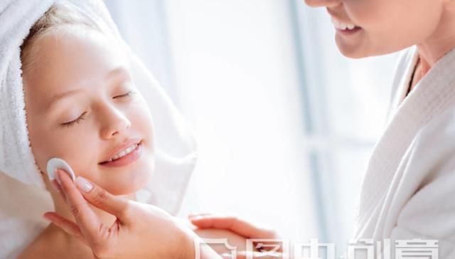 为什么你的黑头越来越多坚持做好这3件事,跟黑头油脂说拜拜