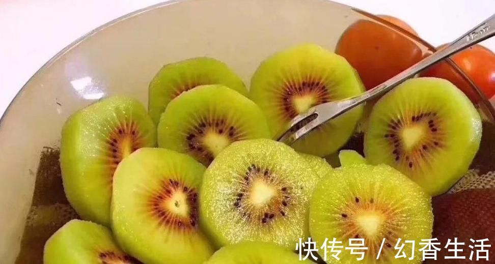 寒性食物|怀孕后,这4种水果孕妈尽量少吃,不然会损伤宝宝的健康,别大意