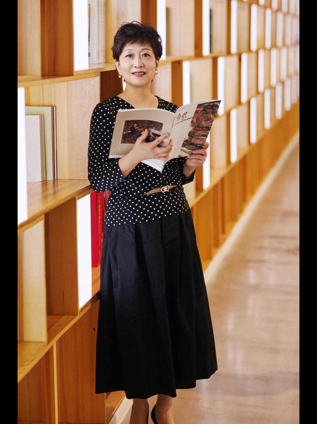 时尚博主|简约又精致,原来60+还能这样穿,减龄太多了吧?