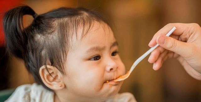 添加|7个月宝宝体重不增加，宝妈带孩子去医院，医生：多此一举！