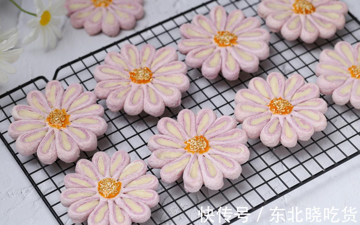 美到不舍得吃的中式点心，香酥可口颜值高，甜而不腻一碰直掉渣！