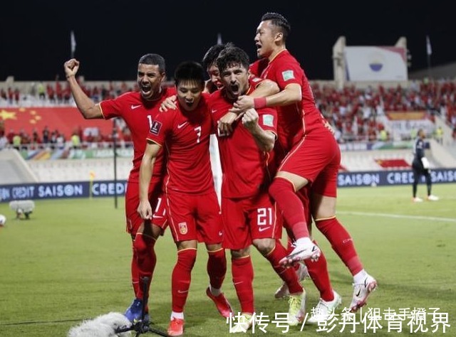 国足|战平澳足保留晋级希望,阿兰做出新决定,四归化组合正式解散