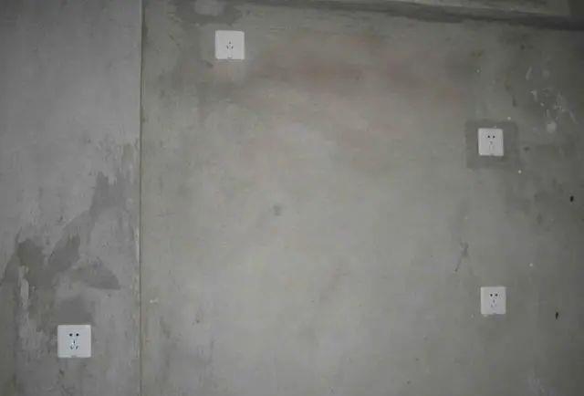 小人体|家里装修6个地方不装插座,一定会插线板满天飞,乱到不行
