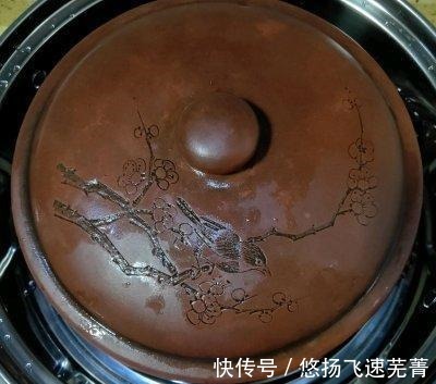 墨鱼|少盐饮食 轻松生活 不加水的鸡汤！