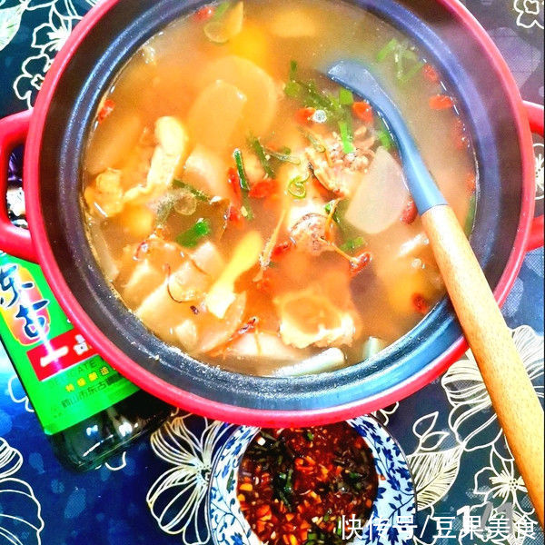 #东古家味美食#酸萝卜老鸭汤+鸭肉蘸水