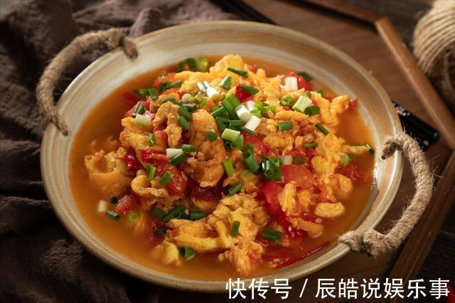 西红柿|西红柿炒鸡蛋,别把顺序搞错了,不然西红柿不鲜,鸡蛋不香嫩