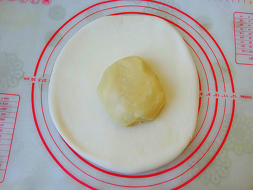 想吃酥饼不用烤，平底锅半小时就搞定，一碰就掉渣，我的最爱！