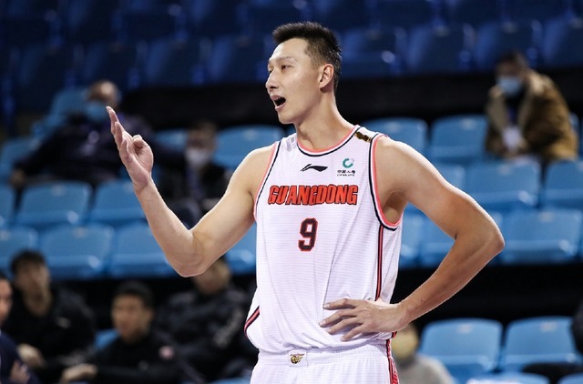 易建联|广东宏远好消息!莱多正式抵达长春,易建联迎来好帮手
