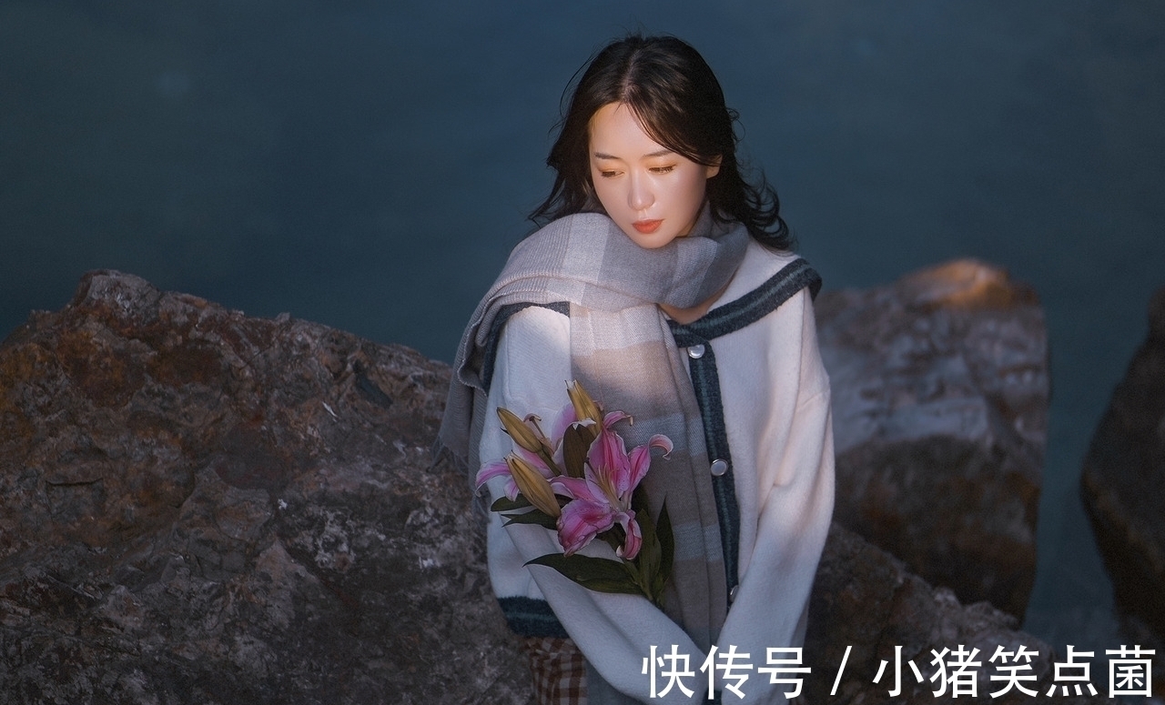 诗笺#诗·十首丨香窗一束黄花瘦,又恐琼楼寄远愁