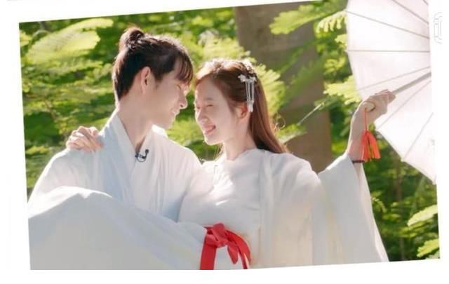 寫真|機(jī)智的戀愛(ài)：劇情反轉(zhuǎn)看點(diǎn)十足，女2男4感情受挫“中途下車”