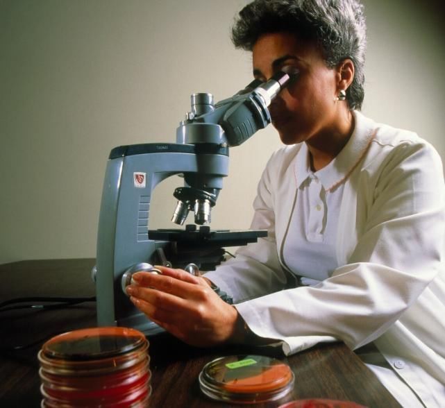 肠道|担心是肠癌又怕做肠镜！不必害怕，这些简单易行的方法也可以判断