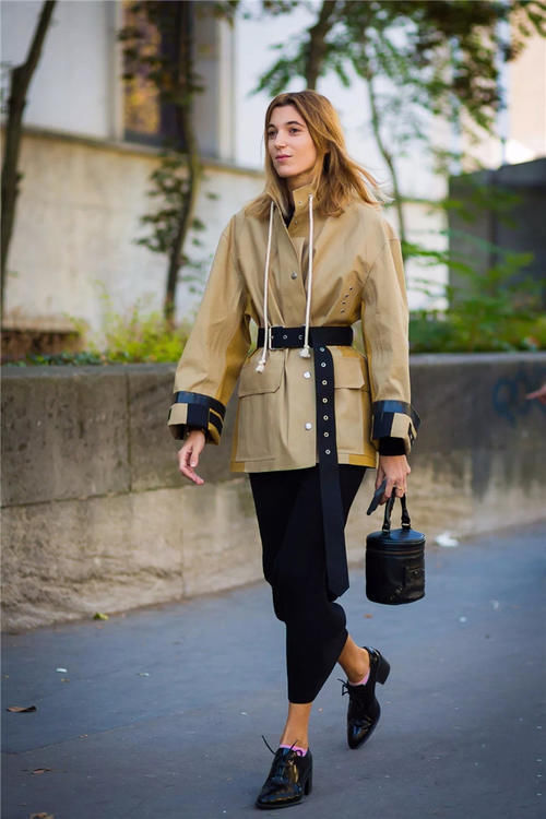 皮衣 年后穿靴易闷脚,换上今年流行的“布洛克鞋”,优雅又时髦