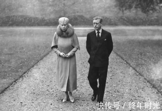 项链|玛丽王后厌恶儿媳,将28颗珍珠项链留给儿子,却依旧勒在她脖子上