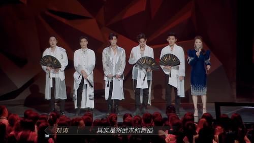 大佬|從沒人要到帶娃上分的大佬，這個被嘲軟飯男的男人在我眼里封神了