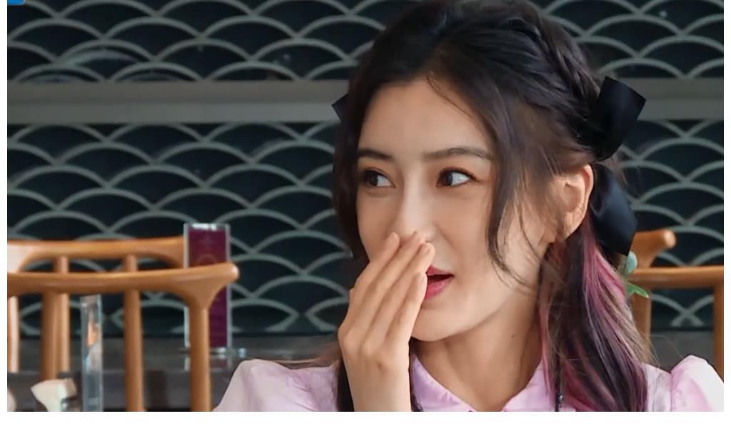 吃法|baby终于不再假吃,节目中一口气吃三碗馄饨,连李晨都看呆了!