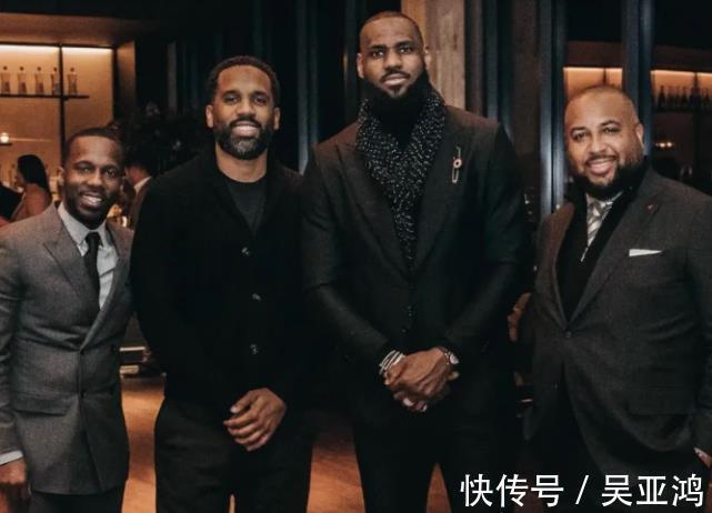 克利夫兰|詹皇经纪人组织团建!老詹稳居C位 多位全明星拉文吹杨加兰在列